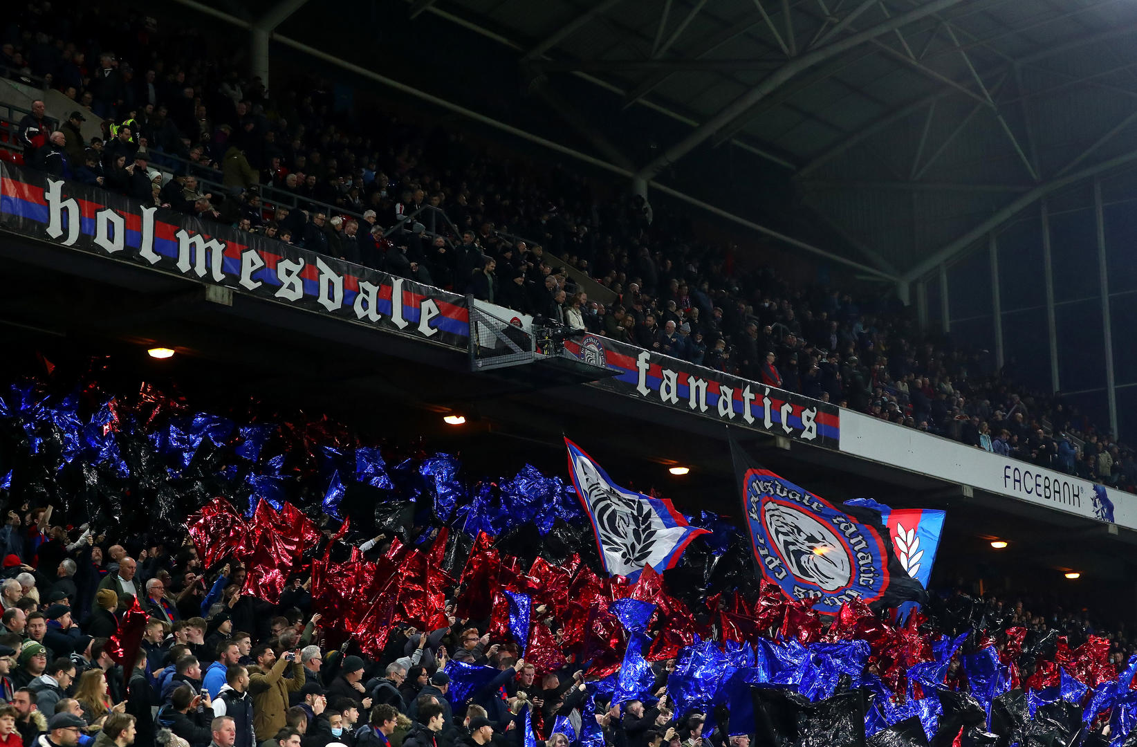 他今年仅2 他今年仅2