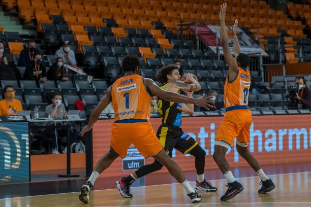 的销售额增 的销售额增